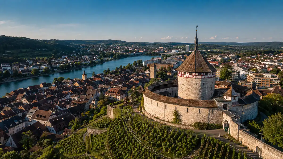 Panoramic view of Schaffhausen featuring the Munot fortress and the Old Town