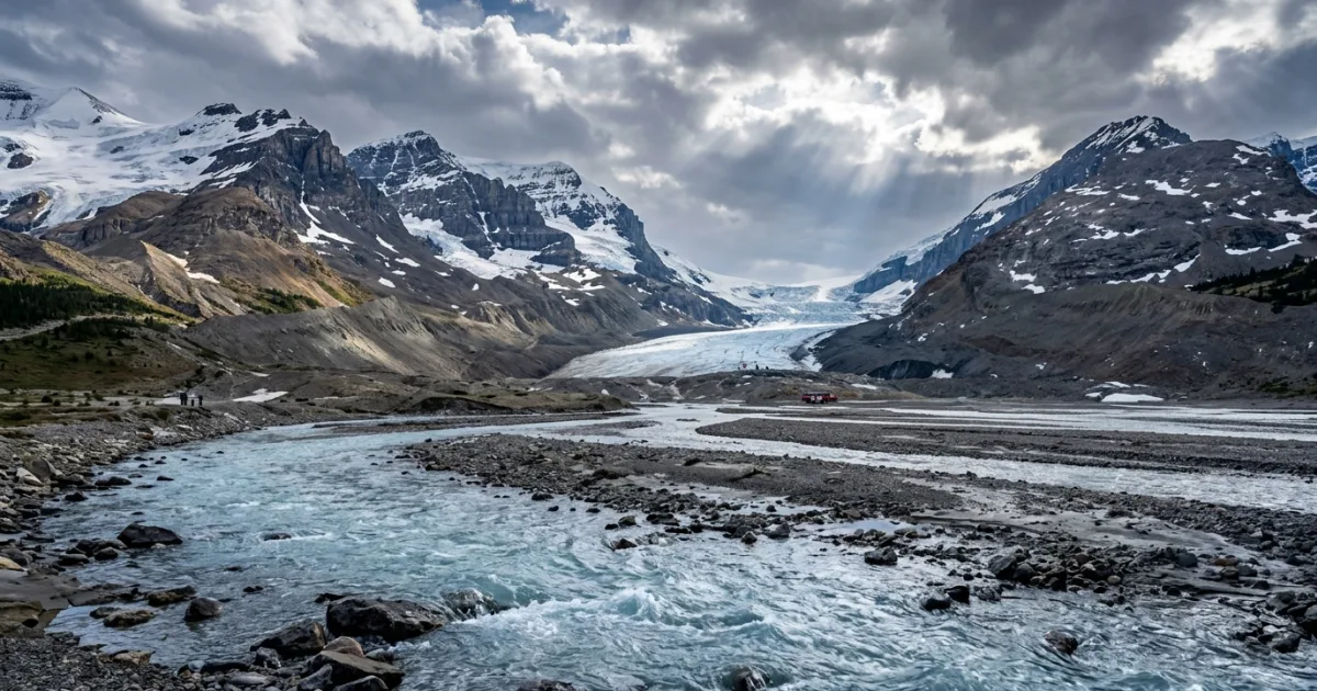 Panoramic view of the Athabasca Glacier and Columbia Icefield in Jasper National Park